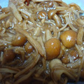 ♡ラメミュール♡'s cooksnap of when they made えのきとなめこのピリ辛炒め.