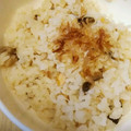 ひなた１０１６'s cooksnap of when they made 鮭ときのこの炊き込みごはん.