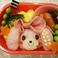 mamachan☆'s cooksnap of when they made 幼稚園 キャラ弁*ぼんぼんりぼん.
