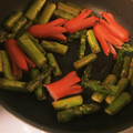 nomi193's cooksnap of when they made ウインナーとアスパラの柚子胡椒炒め.