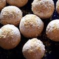 ごにょ's cooksnap of when they made 計量簡単☆サクほろっ♡きなこスノーボール.