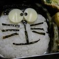 よっしゃん's cooksnap of when they made *ドラえもんおにぎり*キャラ弁*.