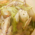 まうる's cooksnap of when they made 簡単チキンスープ☆ハーブと煮込むだけ.