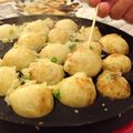 52週間's cooksnap of when they made 市販の粉でつくるカリトロたこ焼き♫.