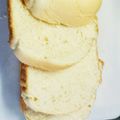 sumomocook's cooksnap of when they made ♥ふわ×②生クリーム食パン ♥HB使用.