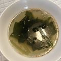 青沙◉'s cooksnap of when they made 焼き肉屋さんのわかめスープ.