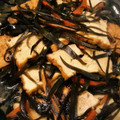 meoangi's cooksnap of when they made 切り昆布と厚揚げの炒め煮.