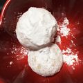もげうぃる's cooksnap of when they made コロコロ♪スノーボールクッキー.