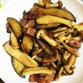emixxx's cooksnap of when they made きのことベーコンと茄子のバター醤油炒め.