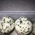 まゆるクッキング's cooksnap of when they made 大葉とごま塩のおにぎり.