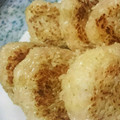 まりぁん's cooksnap of when they made こんがり香ばしい〜♡簡単焼きおにぎり.