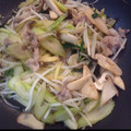 たろべえ2000's cooksnap of when they made セロリと豚肉の香り炒め.