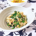 ManuYs's cooksnap of when they made 春菊とえのきのすり胡麻和え.
