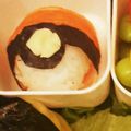 juliromi's cooksnap of when they made キャラ弁★ポケモンボール.