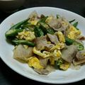 2児ママみきてぃ's cooksnap of when they made オクラと豚肉の塩胡椒炒め.