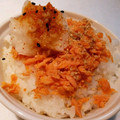 とまとSAN's cooksnap of when they made 簡単鮭フレークと大根おろしご飯.