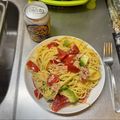 ニッシーマン's cooksnap of when they made トマトとアボカドの冷製パスタ.