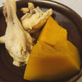 ぽて2's cooksnap of when they made 家の黄金比でかぼちゃと手羽の煮物.