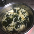 クックKPUG81☆'s cooksnap of when they made すぐに出来る♡えのきとワカメの中華スープ.