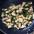 ☆き〜USA☆'s cooksnap of when they made 揚げと大根の葉っぱでご飯のおとも♪.