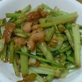 ポニーリボン's cooksnap of when they made 意外に美味しい☆蕪の葉と油揚げの炒め物☆.