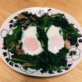 あんこ☆★'s cooksnap of when they made ほうれん草とベーコンの巣籠もり卵.