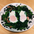 あんこ☆★'s cooksnap of when they made ほうれん草とベーコンの巣籠もり卵.