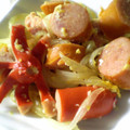 maruru-nn's cooksnap of when they made ｳｨﾝﾅｰと玉ねぎの卵とじ炒め.