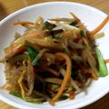 なみまお's cooksnap of when they made 白滝で作る★ヘルシーチャプチェ.