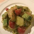 Yokchina's cooksnap of when they made 五右衛門風☆エビとアボガドのジェノベーゼ.