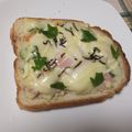 よちりん's cooksnap of when they made ポテサラ×温玉のトースト、塩昆布味。.