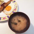 ラクラクダ's cooksnap of when they made 海藻とじゃが芋の味噌汁.