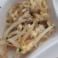 punitaan's cooksnap of when they made 麺つゆで簡単！もやしの炒り豆腐.