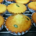 たつごろぉ♪'s cooksnap of when they made しっとり ♡honeyマドレーヌ♪.
