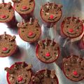 れあ☆まま's cooksnap of when they made 簡単クリスマス☆トナカイのチョコケーキ♪.