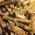和みなみ's cooksnap of when they made ごぼうのうまうまネギ塩炒め.