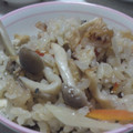 miomio0325's cooksnap of when they made きのこいっぱい☆炊き込みごはん.