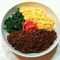 hayabusa♥'s cooksnap of when they made 三色ごはん（牛そぼろ）.