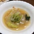すかちゃん♡'s cooksnap of when they made 白菜とベーコンのショウガスープ.