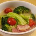 pakuさん's cooksnap of when they made カンタン副菜鍋.