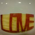 yosskoss's cooksnap of when they made 飾り切り♫ LOVEリンゴ.