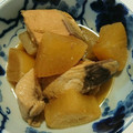 キャラ☆'s cooksnap of when they made 簡単❤ぶりと大根の煮物♪.