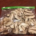 tomhalumam's cooksnap of when they made 冷凍保存 【人参、椎茸、ゴボウ】.