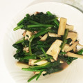 なつあやの's cooksnap of when they made エリンギとほうれん草のガリバタ醤油炒め.