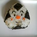 Ｕ・ェ・Ｕ's cooksnap of when they made キャラ弁★おむすびまん＆こむすびまん弁当.