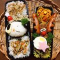 あっ君ママ♪'s cooksnap of when they made スヌーピーサンタのクリスマスキャラ弁.