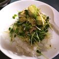 ふか谷's cooksnap of when they made アボカドとかいわれとツナのサラダ丼.