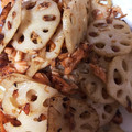 ★saya★0807's cooksnap of when they made 蓮根と鮭の味噌マヨ炒め.