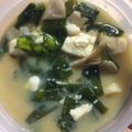まんまる大's cooksnap of when they made ぶなしめじ・わかめ・絹豆腐の卵とじ.