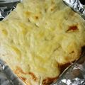 なーなありり's cooksnap of when they made 簡単すぎるおつまみ!はんぺんのチーズ焼き.